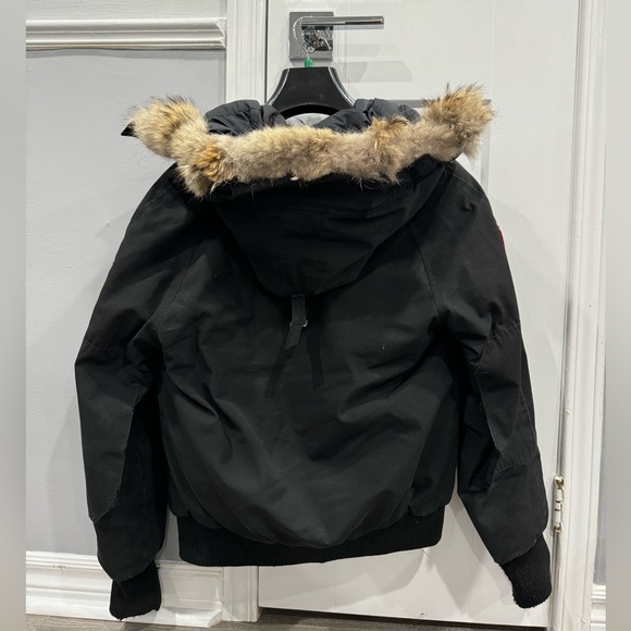 Canada Goose Men’s Bomber Jacket (Black, Size S/P) - Picture 6 of 10